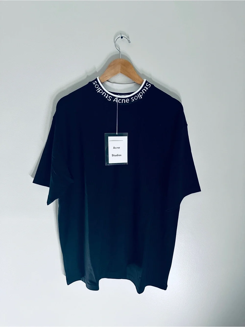 Acne Studios minimal acne